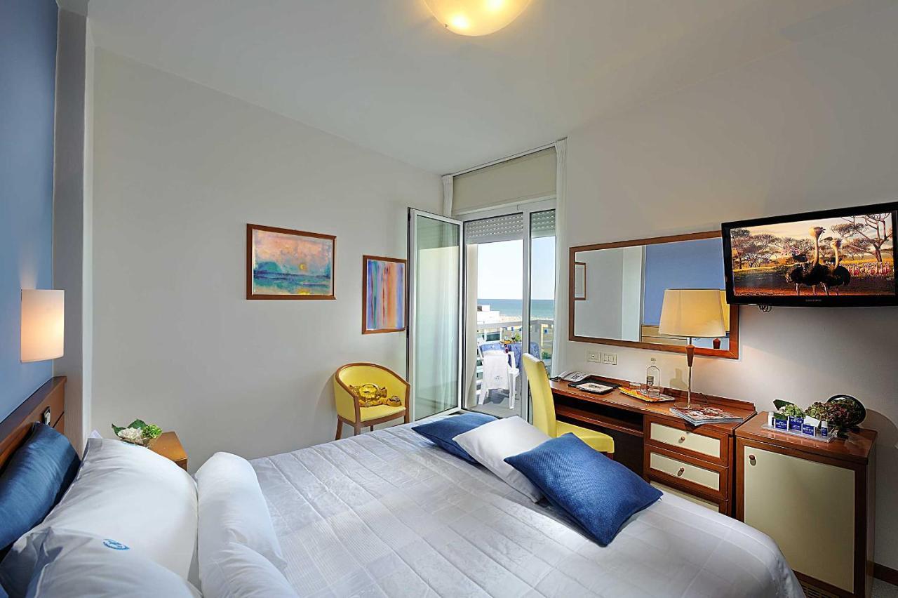 Majestic Beach Hotel & Wellness ビビオーネ エクステリア 写真
