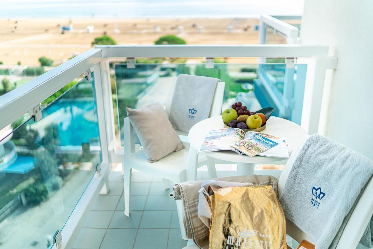 Majestic Beach Hotel & Wellness ビビオーネ エクステリア 写真