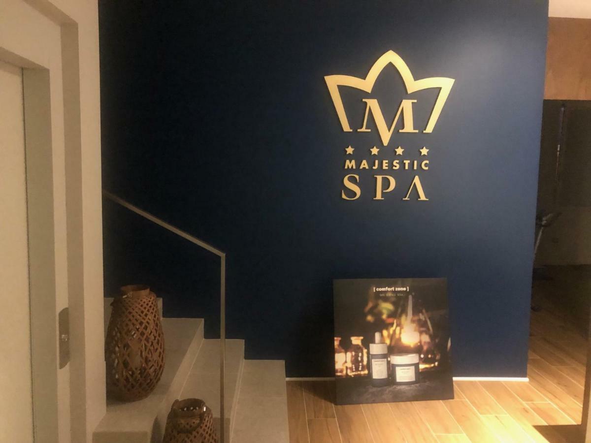Majestic Beach Hotel & Wellness ビビオーネ エクステリア 写真